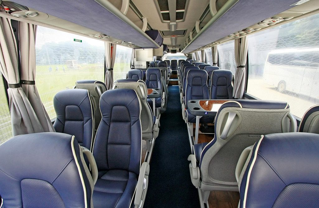 Vip bus, 38 personen