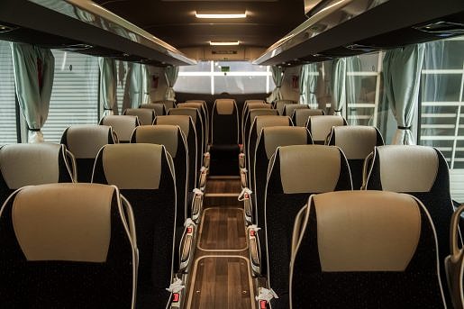 Touringcar interieur mercedes2