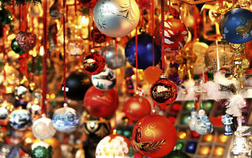 Hangende kerstballen