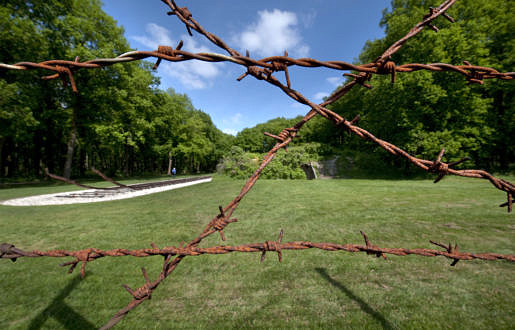 Westerbork spoorlijn en prikkeldraad