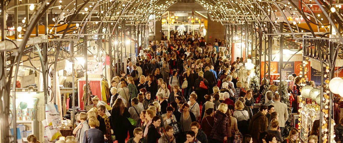 Margriet Winterfair mensen die winkelen