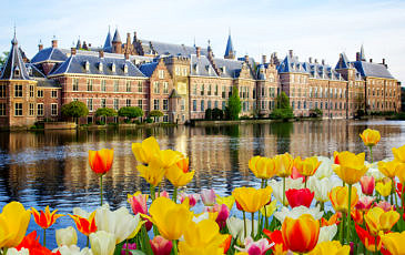 Binnenhof vanaf het water