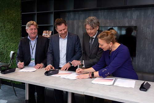 Contractondertekening Schiphol